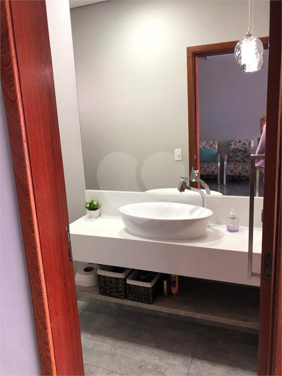 Casa à venda com 3 suítes no condomínio Vila do Bosque, Sorocaba - SP