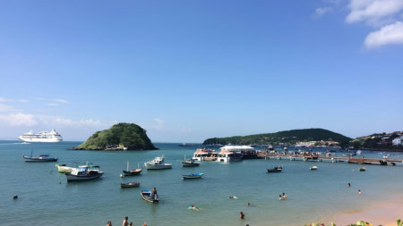 Férias do meio do ano em Búzios: roteiro, clima e o que muda na cidade em julho