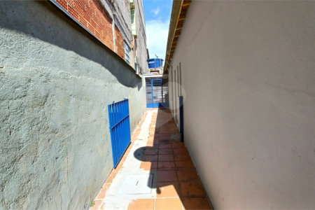 Casa à venda com 3 quartos, sendo 2 suítes,  em Vila Boaçava, São Paulo, SP