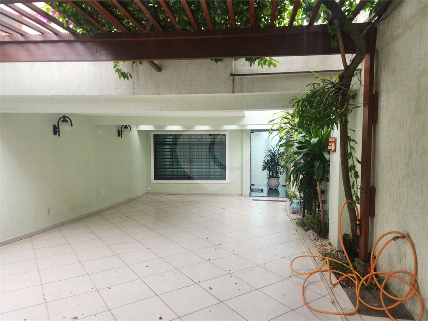 Sobrado à venda com 3 quartos, sendo 1 suíte, em Vila Paulicéia, São Paulo, SP