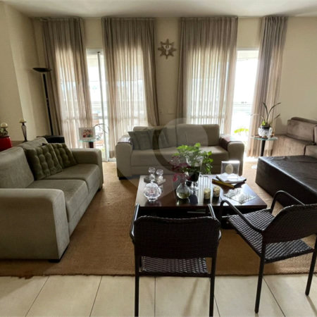 Apartamento à venda com 4 quartos, sendo 3 suítes, em Vila Andrade, São Paulo, SP