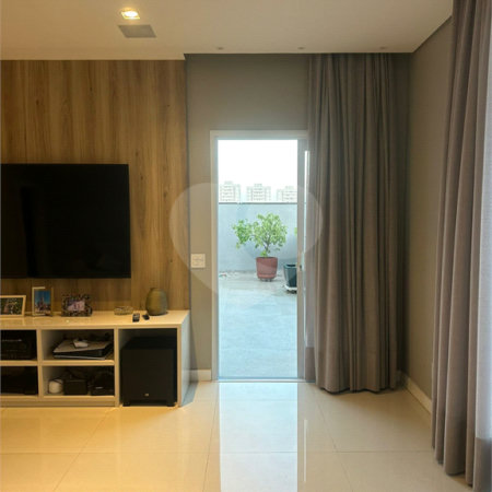 Casa à venda com 4 quartos, sendo 2 suítes, no condomínio Residencial Parque Esplanada, Votorantim - SP