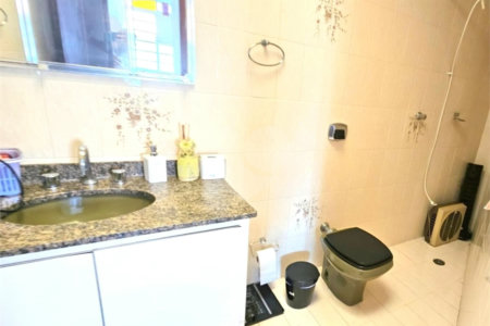 Casa à venda com 3 quartos, sendo 1 suíte,  em Jardim Ester Yolanda, São Paulo, SP