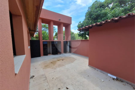 Casa para alugar com 5 quartos, sendo 3 suítes,  no condomínio Chacara Santa Maria, Votorantim - SP