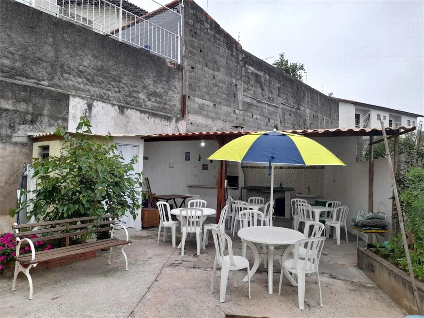 Casa à venda com 4 quartos, sendo 1 suíte, em City Bussocaba, Osasco, SP