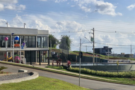 Casa Térrea de Alto Padrão no Condomínio Elementum | Totalmente Mobiliada e Decorada, 3 Suítes e Piscina