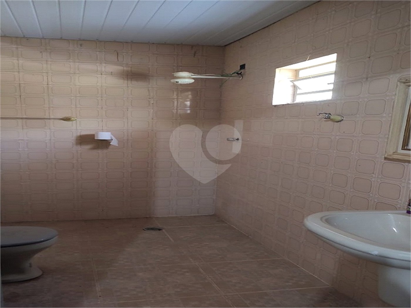 Chácara à venda com 3 quartos, sendo 1 suíte, em Chácaras Fernão Dias, Atibaia, SP