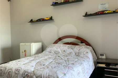 Sobrado à venda com 3 quartos, sendo 1 suíte,  em Vila Maria Alta, São Paulo, SP