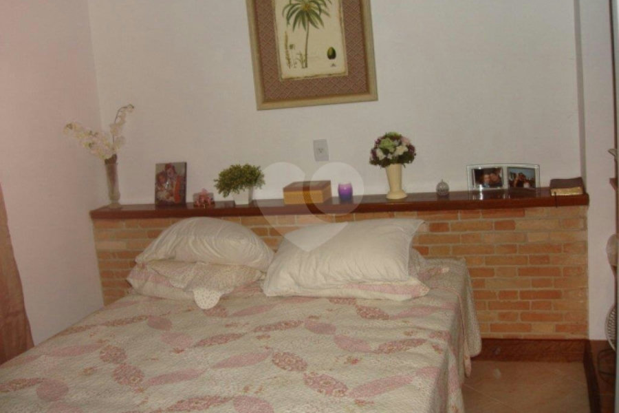 Sítio à venda com 10 quartos em Sítio Arueira, Piracaia, SP