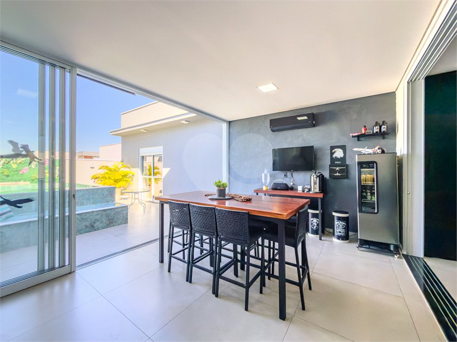 Casa à venda com 3 suítes no condomínio Jardim Residencial Dona Maria José, Indaiatuba - SP