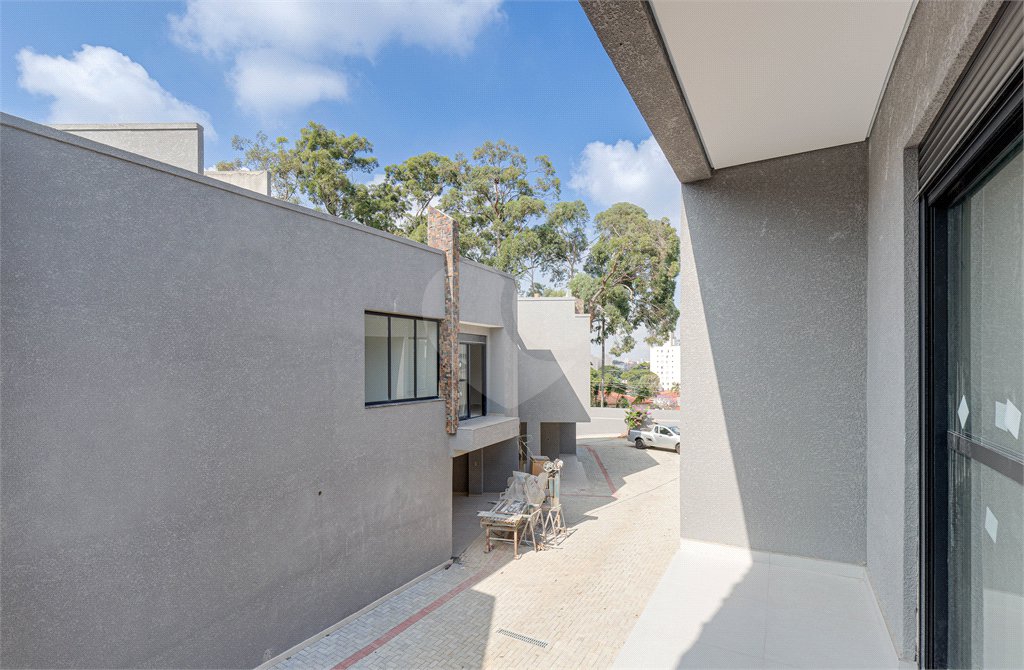Casa à venda com 4 suítes no condomínio Reserva Robélia, São Paulo - SP