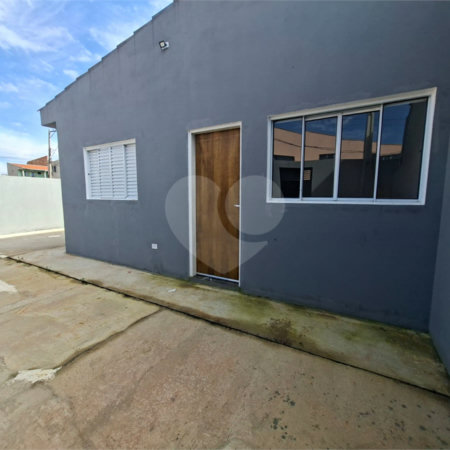 Casa à venda com 2 quartos em Jardim Bela Vista, Itapetininga, SP