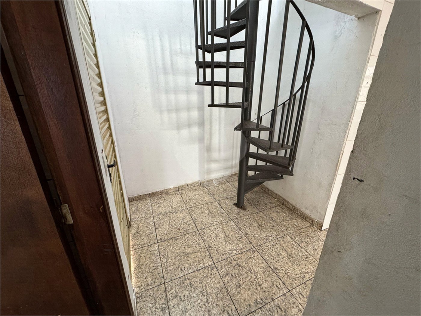 Sobrado à venda com 3 quartos em Vila Maciel, Itapetininga, SP