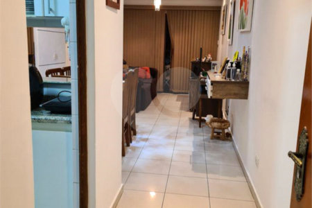 Apartamento à venda com 3 quartos, sendo 1 suíte, em Parque Santana, Mogi das Cruzes, SP