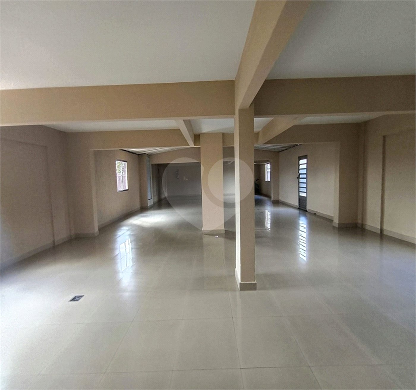 Apartamento à venda com 2 quartos em Chora Menino, São Paulo, SP
