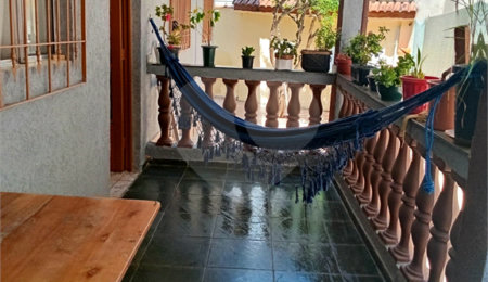 Casa à venda com 3 quartos em Vila Inácio, São Paulo, SP