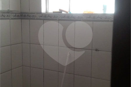 Casa à venda ou para alugar com 4 quartos, sendo 1 suíte, em Vila Carvalho, Sorocaba, SP
