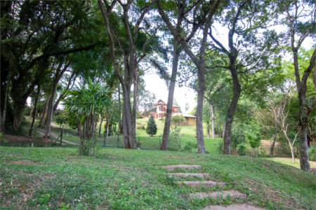Chácara à venda com 4 quartos, sendo 2 suítes, em Jardim Oriental, Mairinque, SP