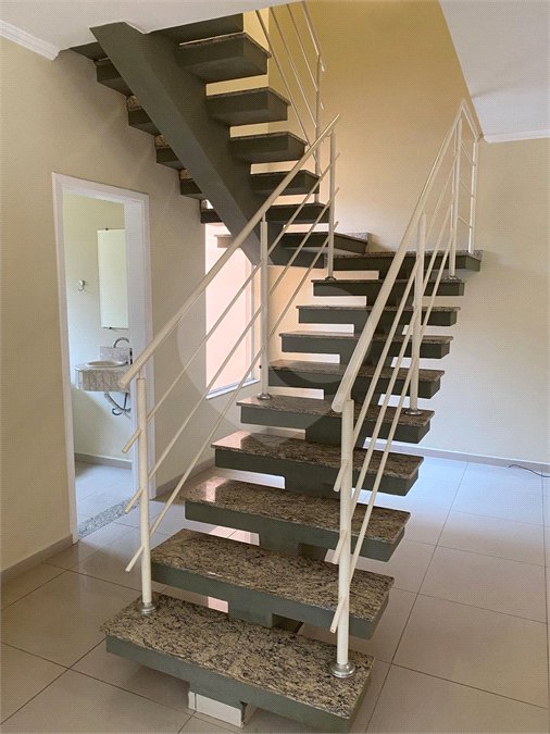 Casa para alugar com 3 quartos, sendo 1 suíte, no condomínio Reserva da Mata, Vinhedo - SP