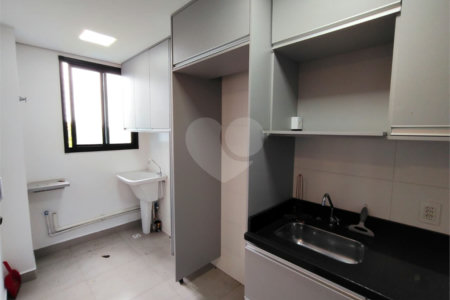Apartamento à venda ou para alugar com 3 quartos, sendo 2 suítes, em Vila Ginez, Itapetininga, SP