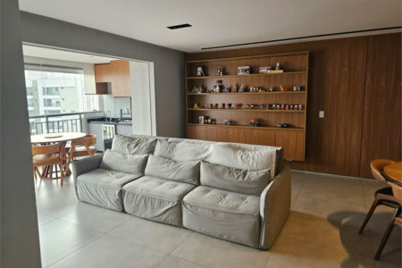 Apartamento à venda com 2 suítes em Vila Andrade, São Paulo, SP