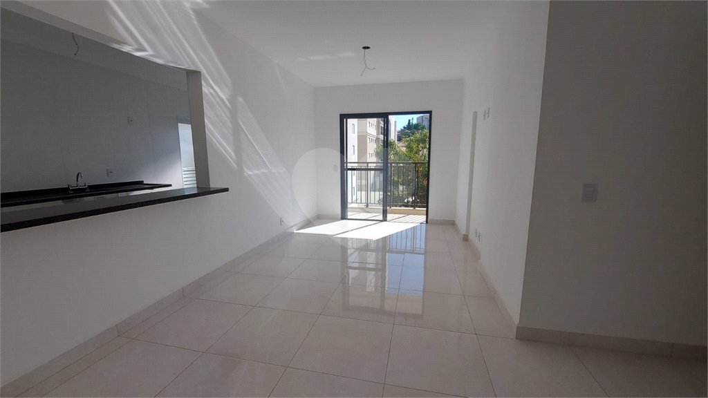 Apartamento à venda com 3 quartos, sendo 1 suíte, em Vila Independência, Sorocaba, SP