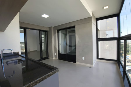 Apartamento à venda com 4 quartos, sendo 2 suítes,  em Além Ponte, Sorocaba, SP