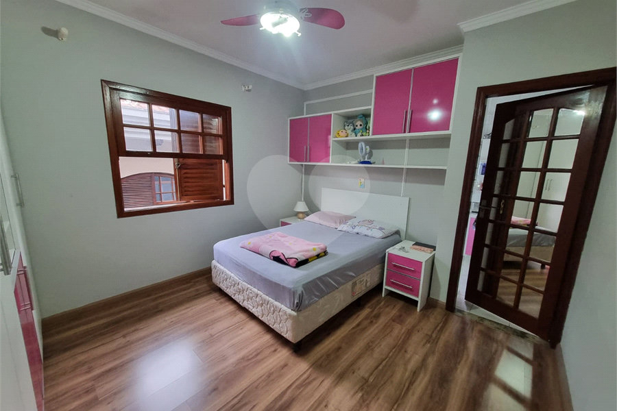 Sobrado à venda com 4 quartos, sendo 2 suítes, em Vila Barreto, São Paulo, SP