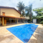 Casa à venda com 5 quartos, sendo 2 suítes, no condomínio Vinhas da Vista Alegre - Lado Sede, Vinhedo - SP