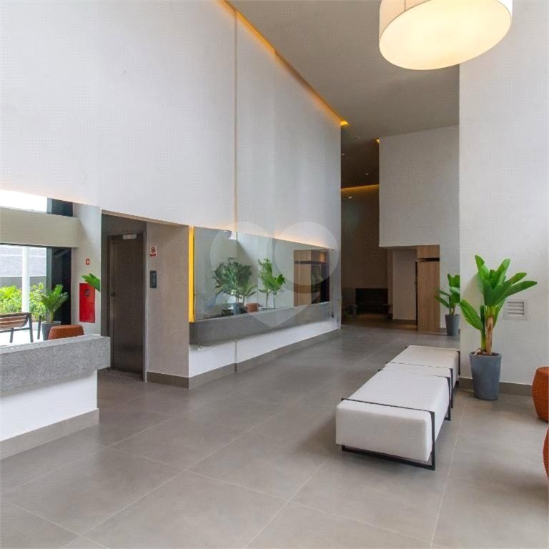 Apartamento à venda com 2 quartos, sendo 1 suíte,  em Vila Romana, São Paulo, SP
