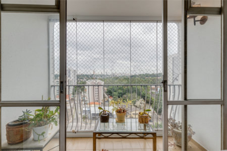 Apartamento à venda com 3 quartos, sendo 1 suíte, em Chácara Santo Antônio (zona Sul), São Paulo, SP