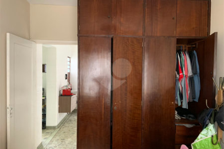 Casa à venda com 3 quartos em Cidade Vargas, São Paulo, SP