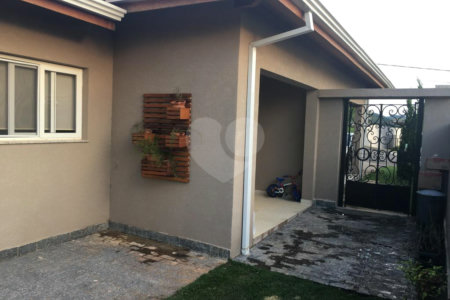 Casa à venda com 3 suítes em Condomínio Serra da Estrela, Atibaia, SP