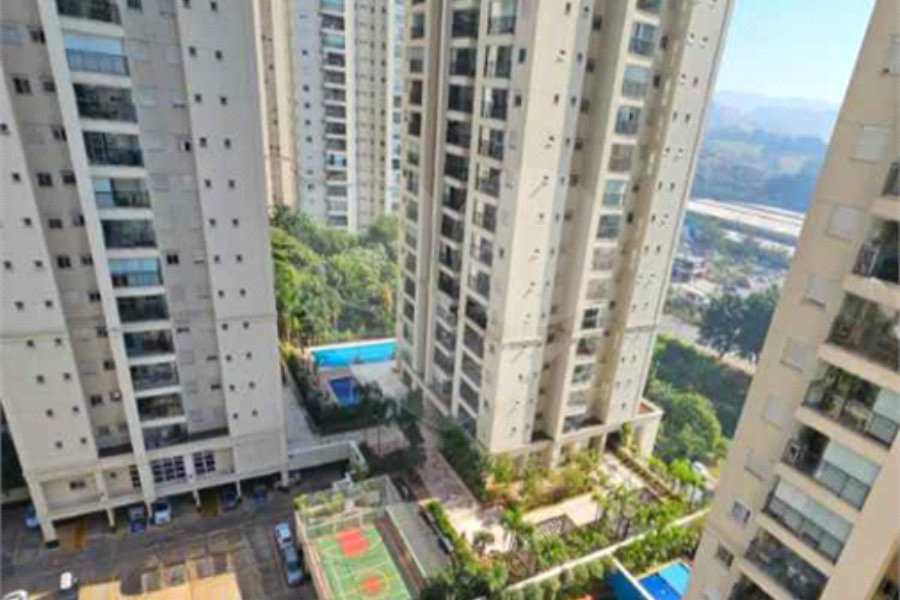 Apartamento à venda com 2 quartos, sendo 1 suíte, em Jardim Flor da Montanha, Guarulhos, SP