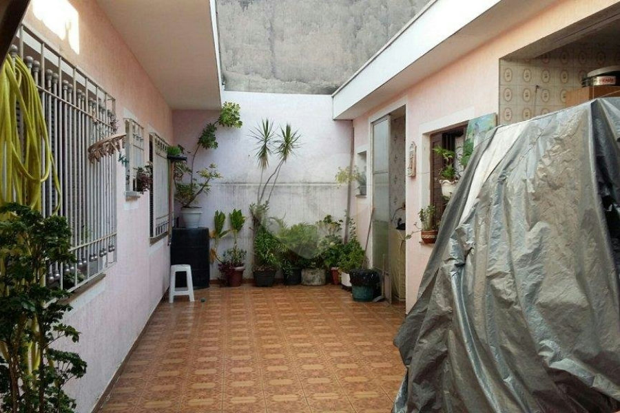Casa Térrea à venda ou para alugar com 3 quartos, sendo 1 suíte, em Vila Galvão, Guarulhos, SP