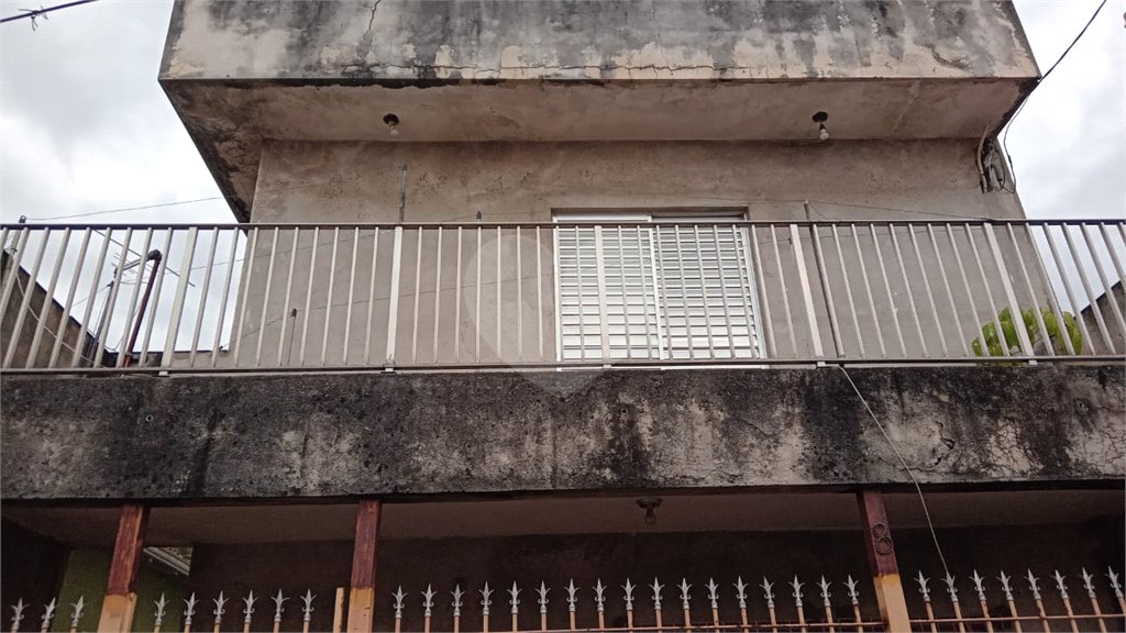 Casa de Vila à venda com 4 quartos, sendo 1 suíte, em Vila Mazzei, São Paulo, SP