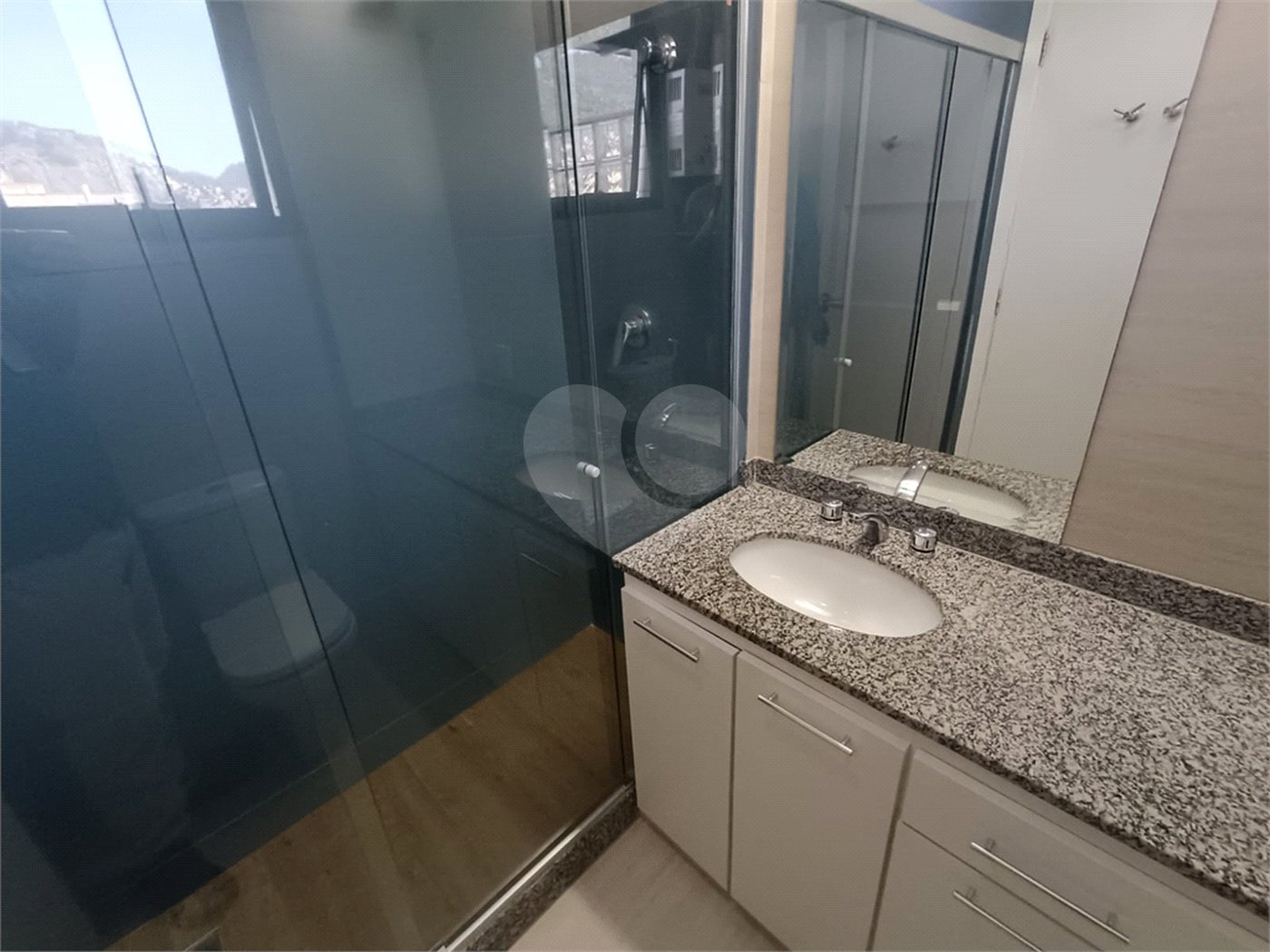Cobertura à venda com 3 quartos, sendo 1 suíte, em Tijuca, Rio de Janeiro, RJ