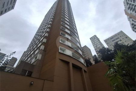 Apartamento à venda ou para alugar com 1 quarto em Cerqueira César, São Paulo, SP