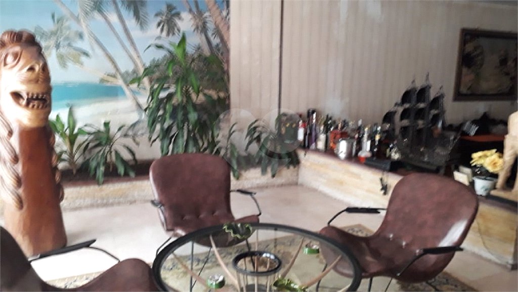 Sobrado à venda com 4 quartos, sendo 1 suíte, em Ipiranga, São Paulo, SP