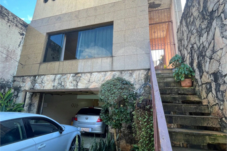 Sobrado à venda com 3 quartos, sendo 1 suíte, em Vila Dom Pedro Ii, São Paulo, SP