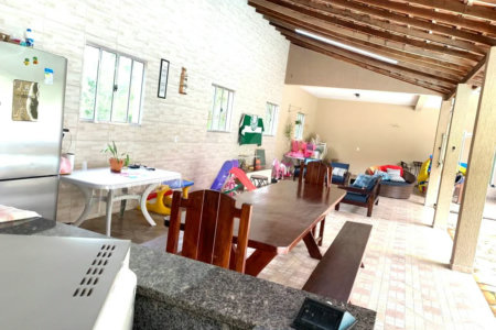 Casa à venda com 10 quartos, sendo 3 suítes, no condomínio Chácaras Campo Verde, Campo Limpo Paulista - SP