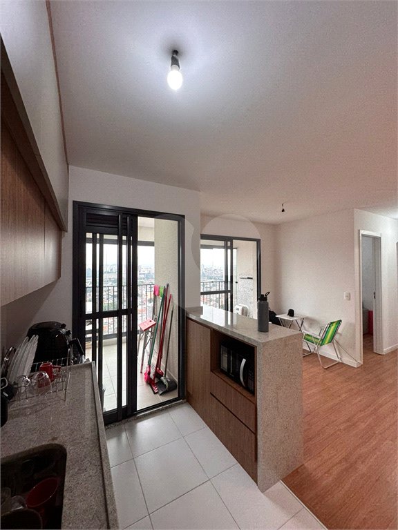 Apartamento à venda com 3 quartos, sendo 1 suíte, em Vila Anastácio, São Paulo, SP