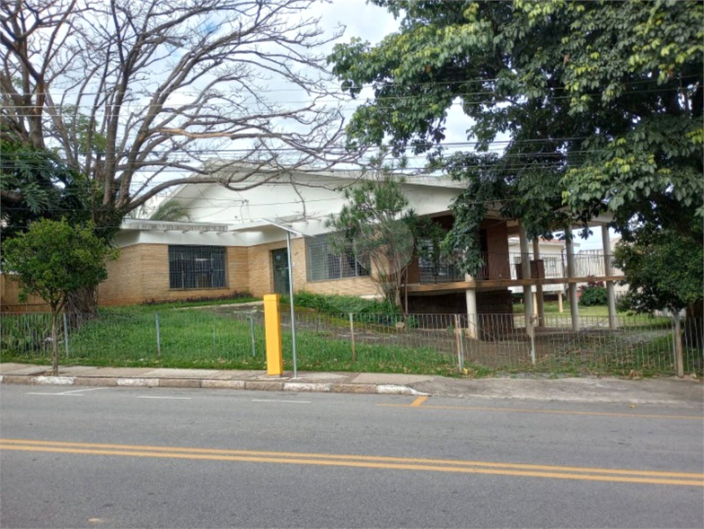 Casa à venda com 7 quartos, sendo 1 suíte, no Centro, Vinhedo, SP