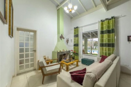 Casa Térrea à venda com 5 suítes no condomínio Monte Acropole, Valinhos - SP