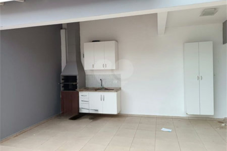 Casa à venda com 3 quartos, sendo 1 suíte, no condomínio Portal das Acacias, Indaiatuba - SP