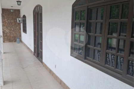 Casa à venda com 3 quartos, sendo 1 suíte, em Campo Grande, Rio de Janeiro, RJ