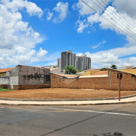 Terreno à venda em Residencial Cambuy, Araraquara, SP