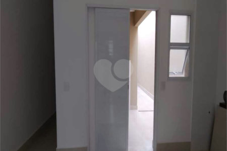 Casa à venda com 2 quartos, sendo 1 suíte, em Parque Residencial Sabiás, Indaiatuba, SP