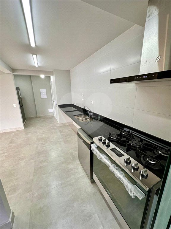 Apartamento à venda com 4 quartos, sendo 3 suítes,  em Parque São Jorge, São Paulo, SP
