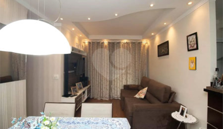 Apartamento à venda com 2 quartos, sendo 1 suíte,  em Parque Novo Mundo, São Paulo, SP